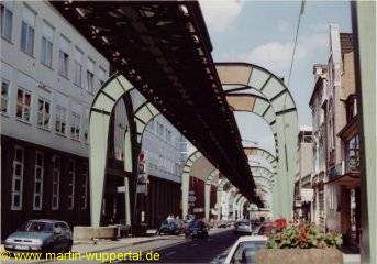 Kaiserstrasse in der Nähe der Station Bruch