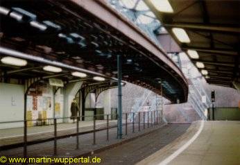 Der Bahnsteig Loher Brücke