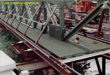 Eine neue Brücke