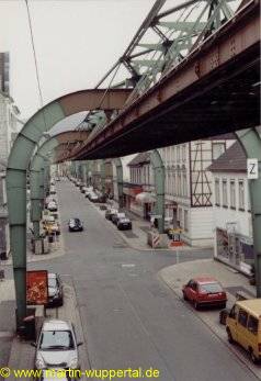 Blick vom Bahnsteig aus