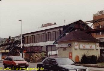 Schwebebahnstation Varresbecker Straße