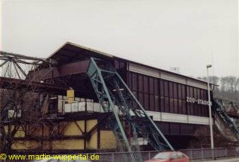 Schwebebahnstation Zoo / Stadion